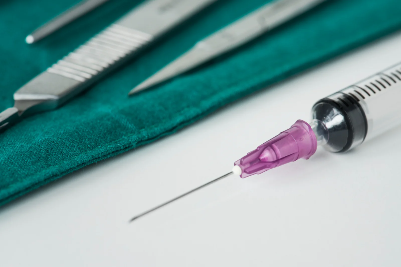 Skin Grafting Tools Banner