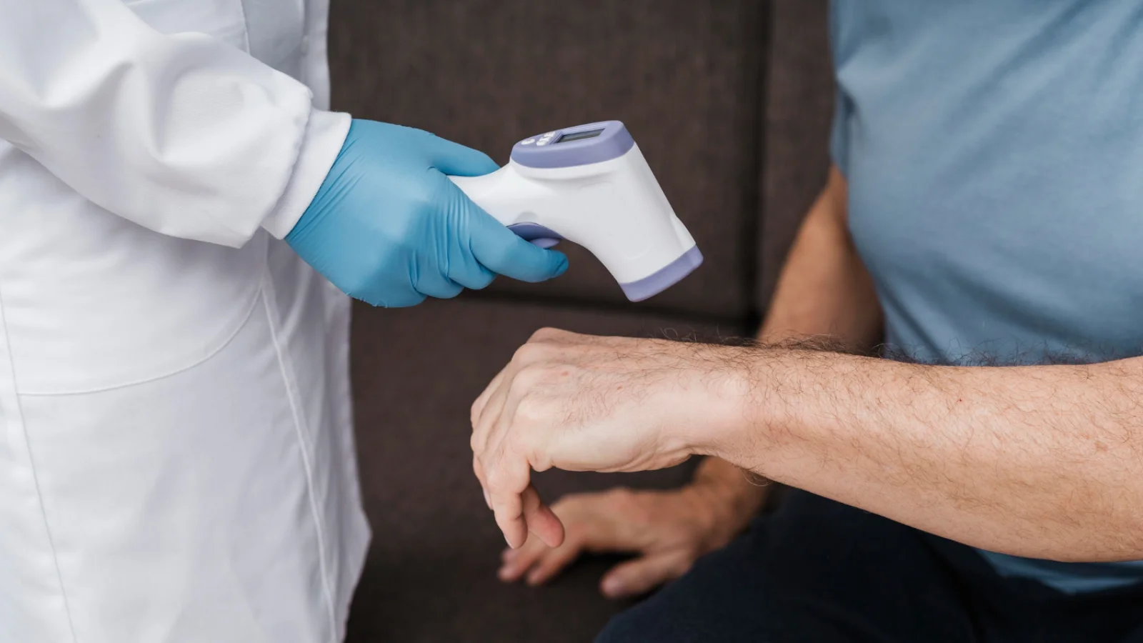 Cryotherapy for Warts and Precancerous Lesions Banner
